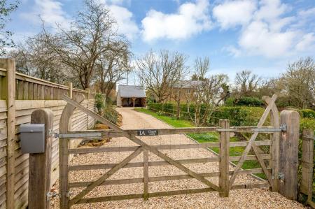 1a Chapel Lane WEB PH-17.jpg