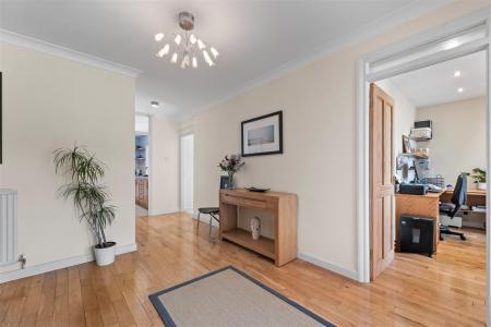 INITIAL T SHAPED ENTRANCE HALL