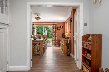 94 Grantham Road WEB PH-40.jpg