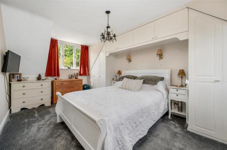 94 Grantham Road WEB PH-57.jpg