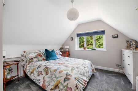 94 Grantham Road WEB PH-63.jpg