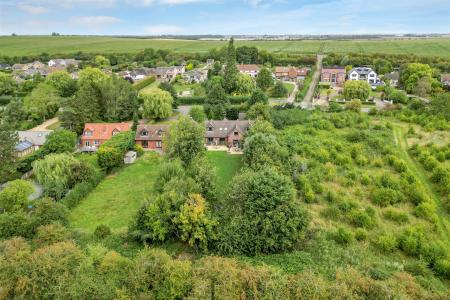 94 Grantham Road WEB PH-1.jpg