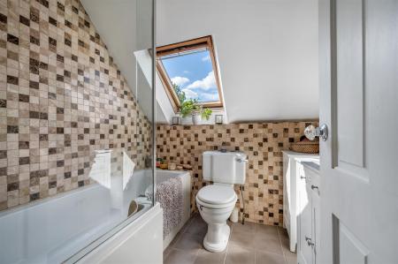 94 Grantham Road WEB PH-60.jpg