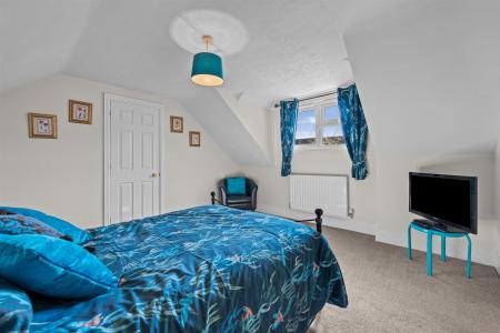 4 Orchard Close-31.jpg