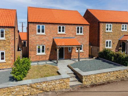 4 Belvoir Lane-1.jpg