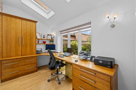 Linden House-21.jpg