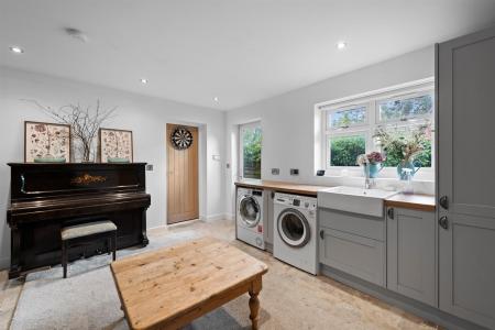 2b Harby Lane-25.jpg