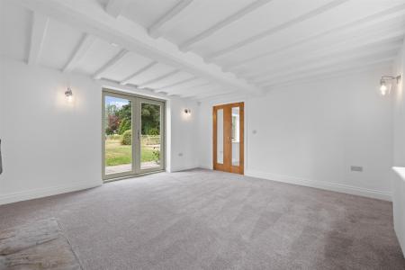 12 Castle View-26.jpg