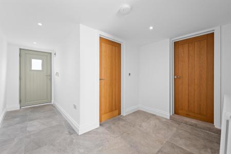 12 Castle View-01.jpg