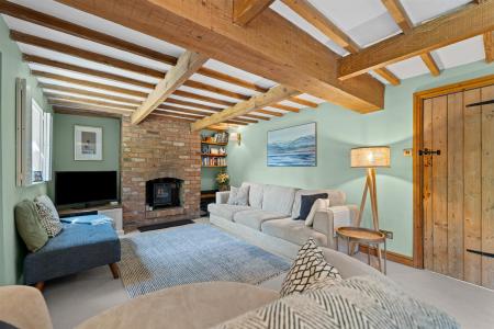 Riverside Cottage-14.jpg