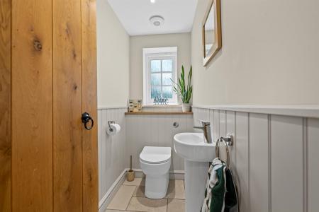 Riverside Cottage-03.jpg