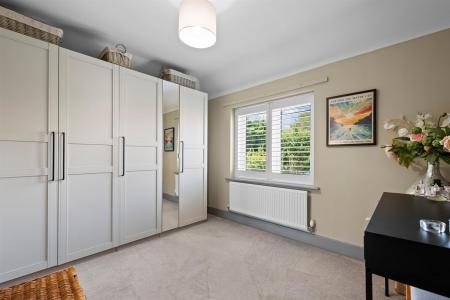 6 Old Greyhound Close-39.jpg