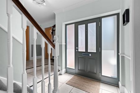 1 Browns Lane-01.jpg