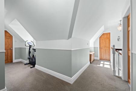 1 Browns Lane-22.jpg