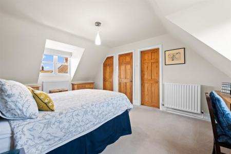 1 Browns Lane-29.jpg