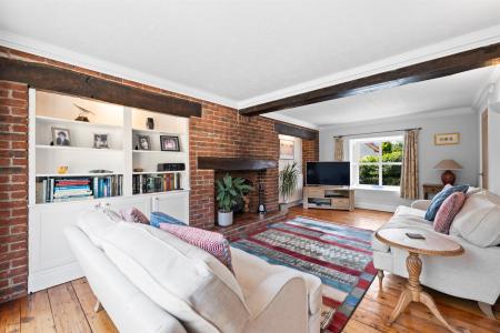 1 Browns Lane-14.jpg