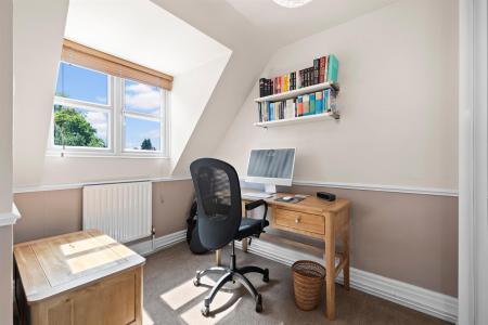 1 Browns Lane-23.jpg
