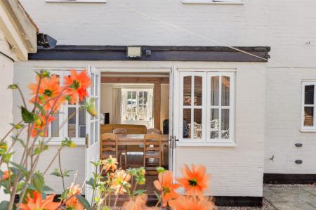 Pear Tree Cottage EXT WEB PH-39.jpg