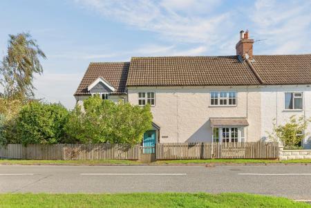 Pear Tree Cottage EXT WEB PH-15.jpg