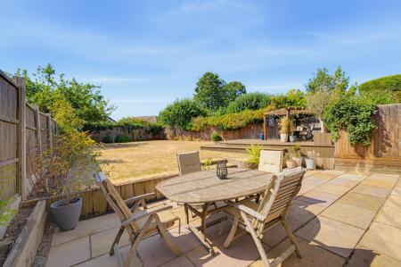 3 Stackyard Close WEB PH-16.jpg
