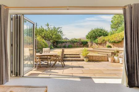 3 Stackyard Close WEB PH-38.jpg