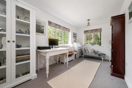 Watermill Cottage LR PH-73.jpg