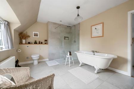Watermill Cottage LR PH-92.jpg