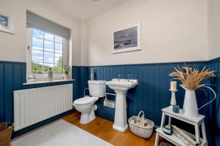 Watermill Cottage LR PH-54.jpg