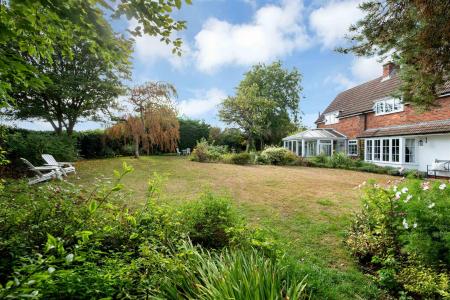 Watermill Cottage LR PH-33.jpg