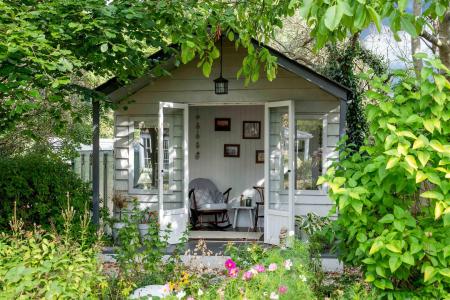 Watermill Cottage LR PH-38.jpg
