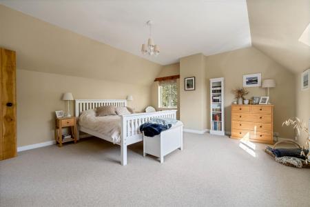 Watermill Cottage LR PH-87.jpg