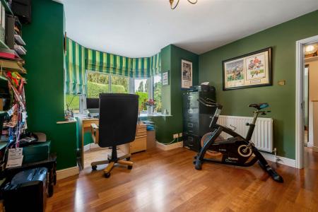 Devon House Low Res PH-102.jpg