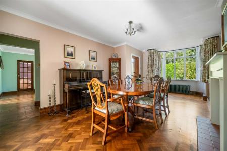 Devon House Low Res PH-73.jpg