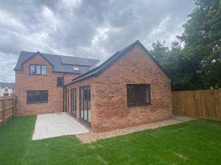Plot 9 rear.jpg