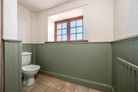 SEPARATE CLOAKROOM