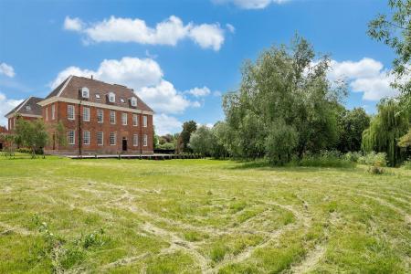 Ollerton Hall PH-25.jpg