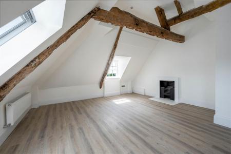 Apt 8 WEB PH-5.jpg