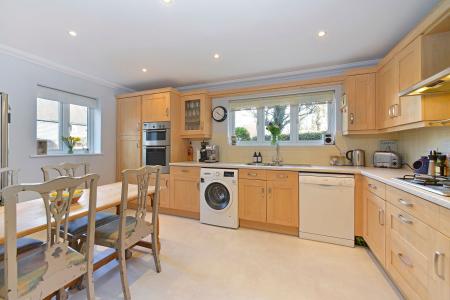 Kitchen Breakfast Room