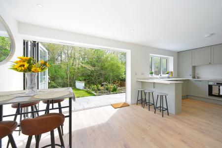 Open Plan Kitchen Reception