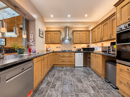 Kitchen 2
