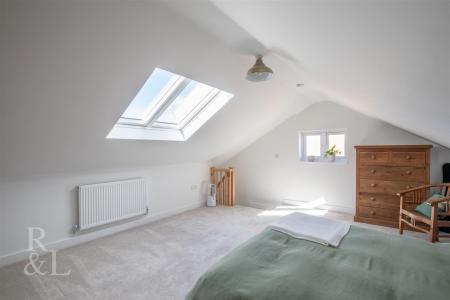 54 Beech Avenue (13).jpg