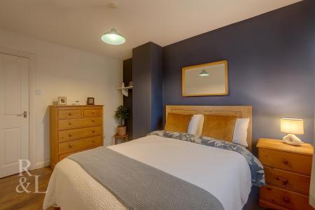 nIz1aLiP6UiL5AKkmOA89Q copy.jpg