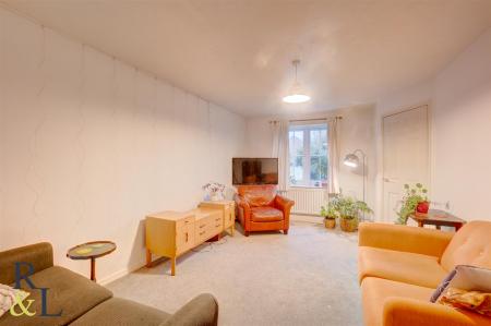 Mardale Close (8)-2.jpg