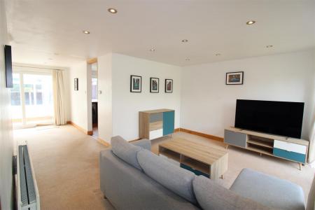 50 Kingswood lounge dining June 21.jpg