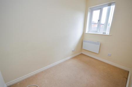 1 Pavillion Close  bed 2.jpg