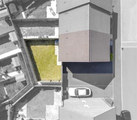 Hornbeam Close (1).jpg