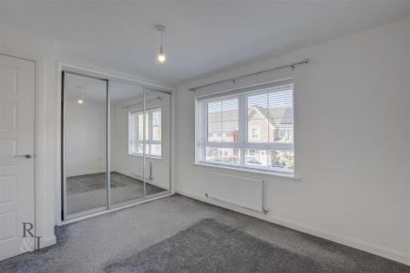 Hornbeam Close (11).jpg