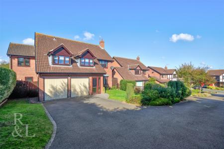 5 Killerton Park Drive (1).jpg