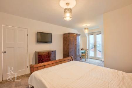 30 Eton Road (24).jpg