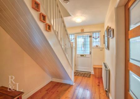 123 Eltham Road (15).jpg